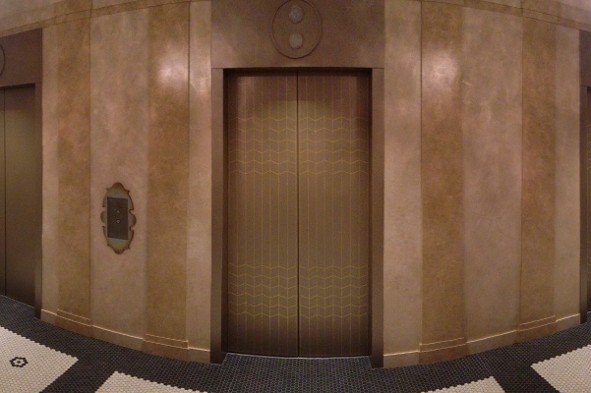 Comm'l Lobby/Walls and Elevator Doors